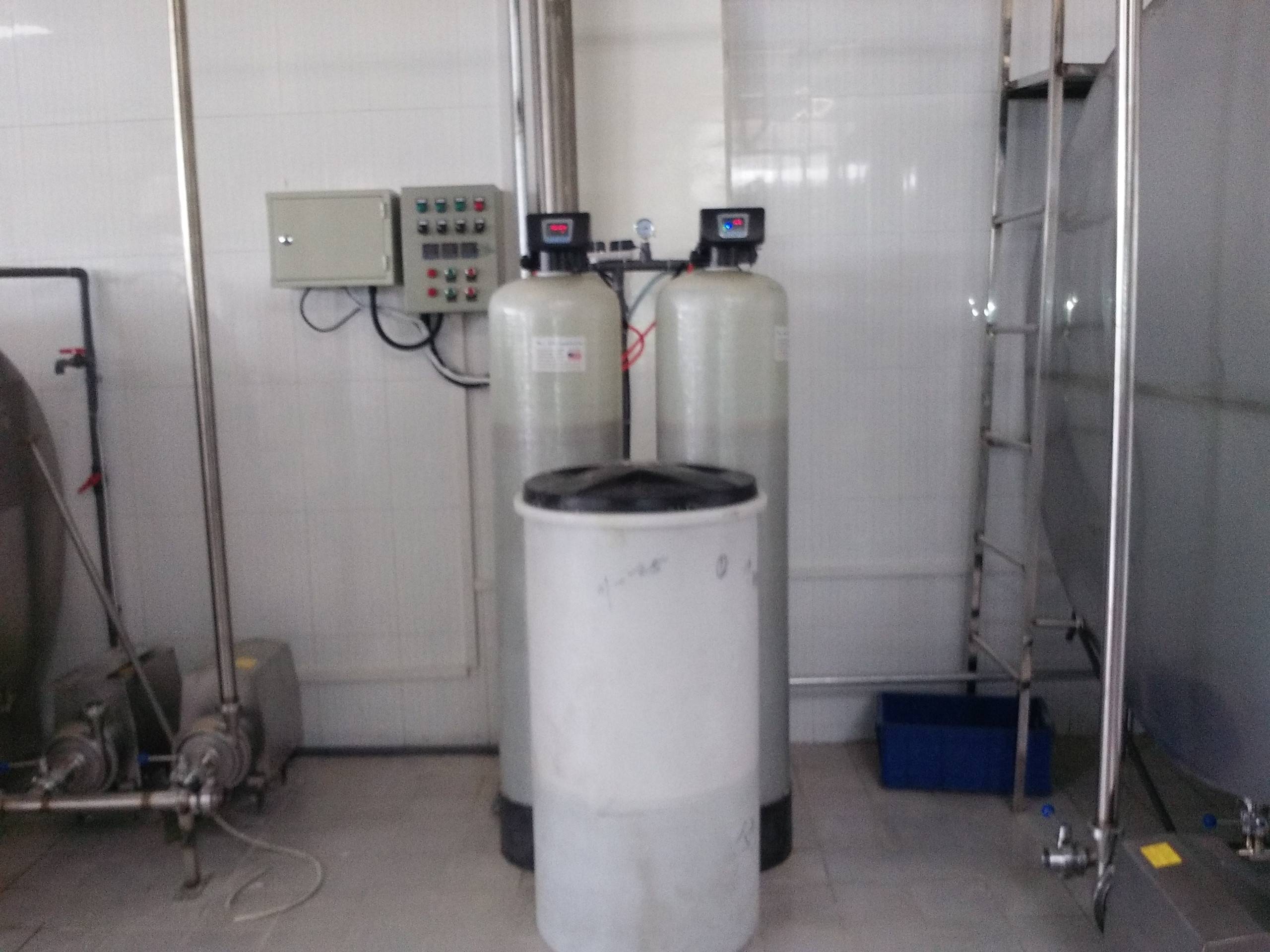 软化水设备 0.5-50吨全自动工业软化水处理 锅炉软化水设备 批发