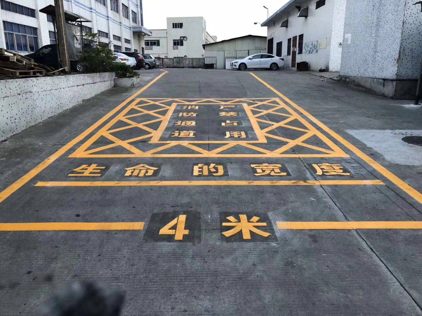 石家庄道路标线施工/厂区划线/公路划线/河北石家庄交通标线施工队伍河北石家庄公路划线/停车场划线