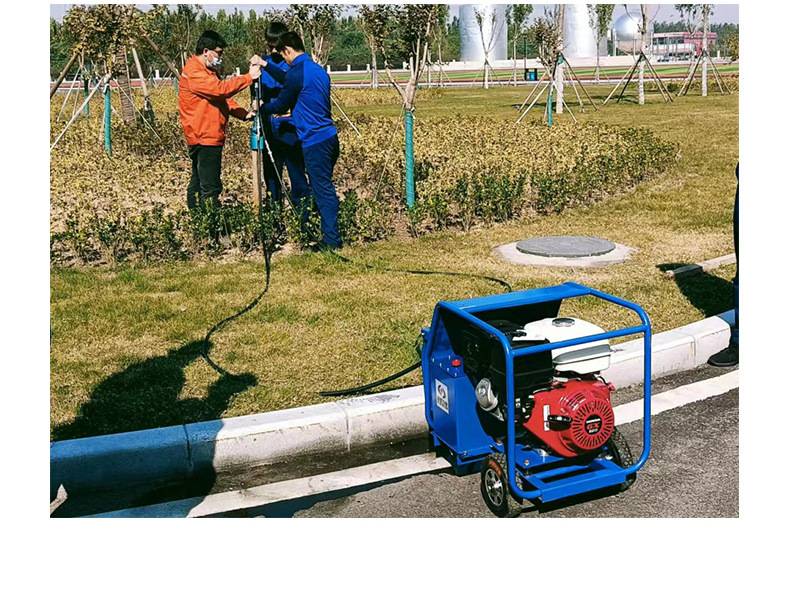 多地形适用！WX-200 打桩机守护江河湖堤安全