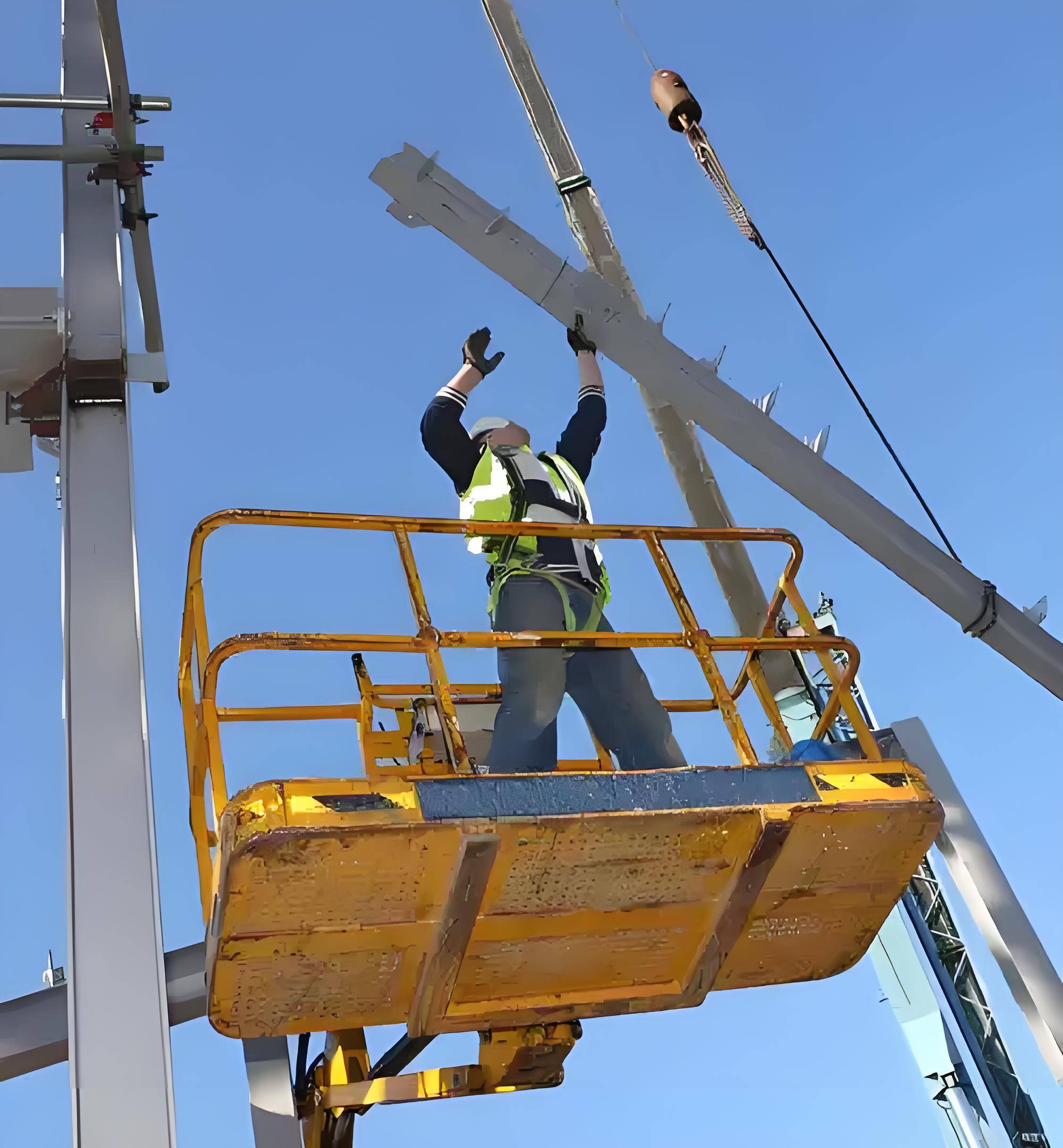 高空作业证，开启云端新生活！