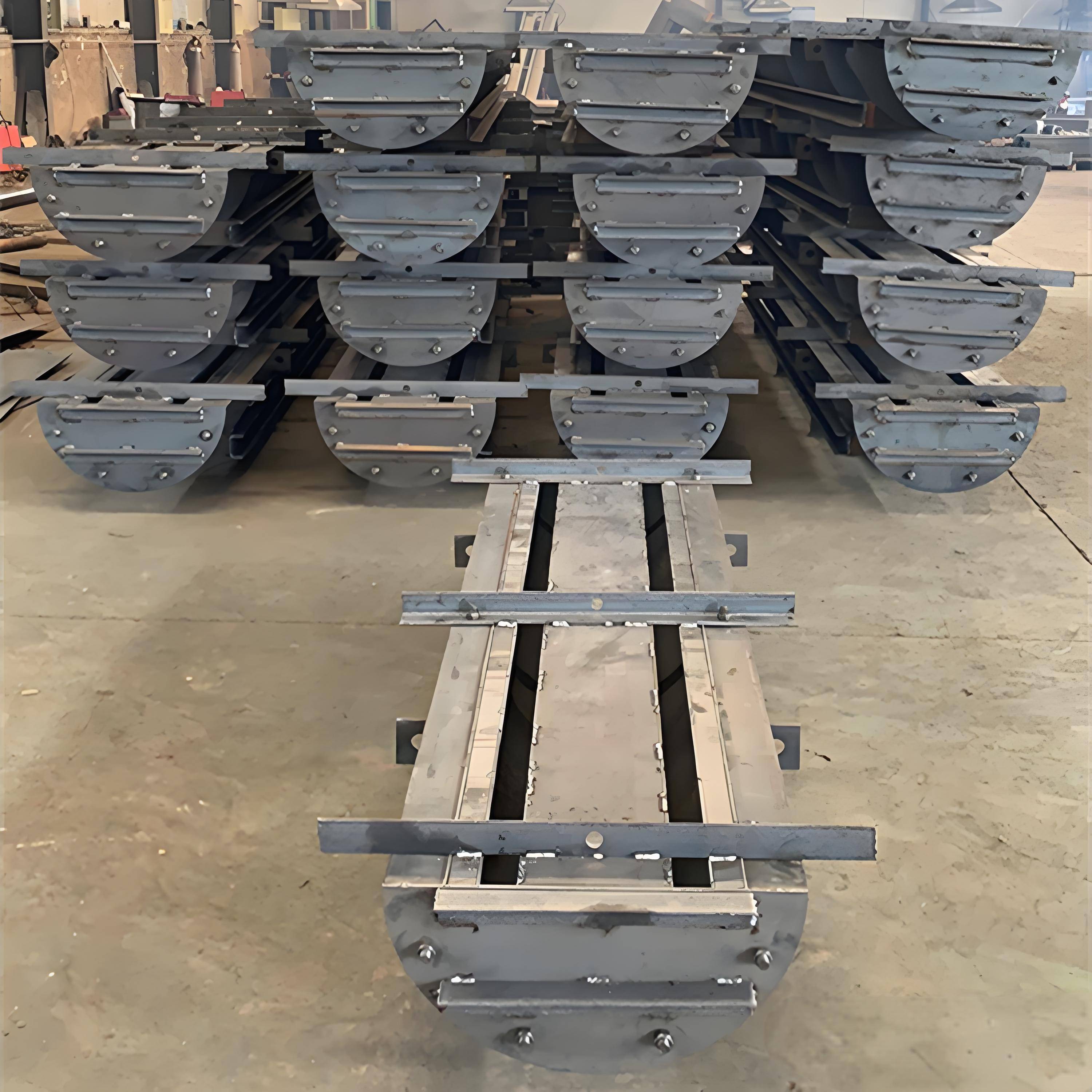 波浪桩模具制作U型板桩模具易脱模锐铭模具