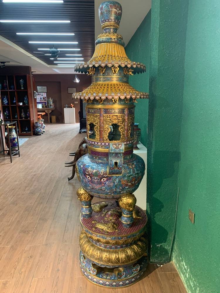 景泰蓝工厂 景泰蓝厂家 景泰蓝工艺品 景泰蓝加工 景泰蓝花瓶 景泰蓝家具 景泰蓝装饰