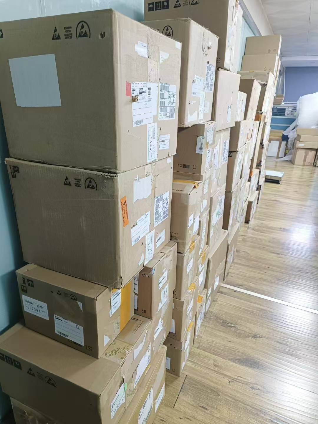 印尼寄中国大陆香港物流快递服务，印尼进口中国大陆香港国际物流货代