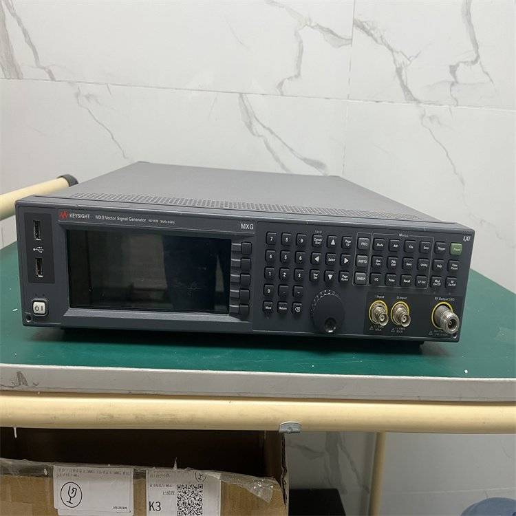 回收Keysight 是德科技 N5186A MXG 矢量信号发生器