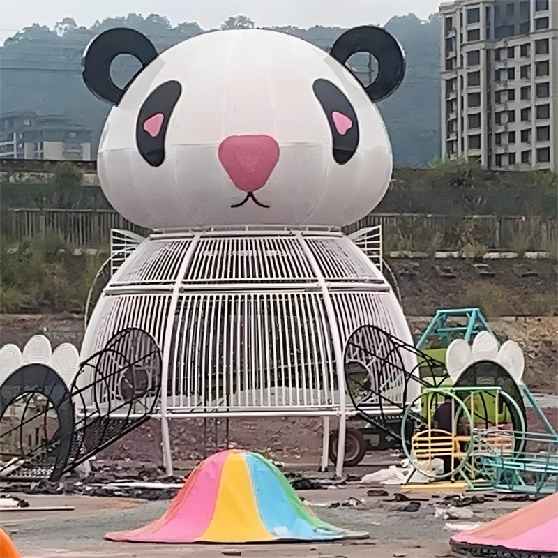 游玩熊猫滑翔游乐设备时需要注意哪些安全事项