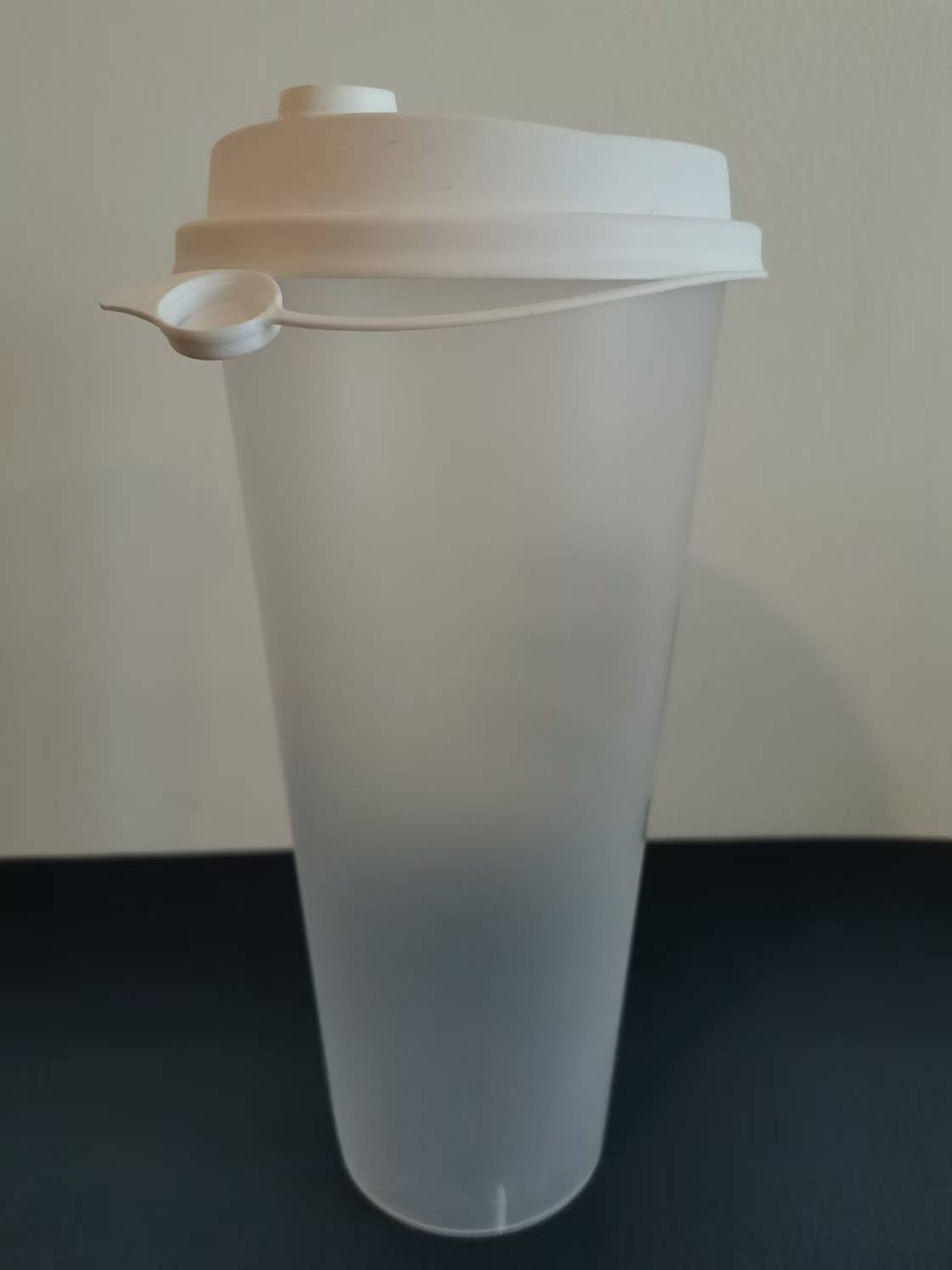 云南90口径700ml奶茶杯生产