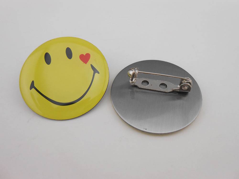 定制胸章 城市旅游文创彩色徽章 金属博物馆地标纪念徽章