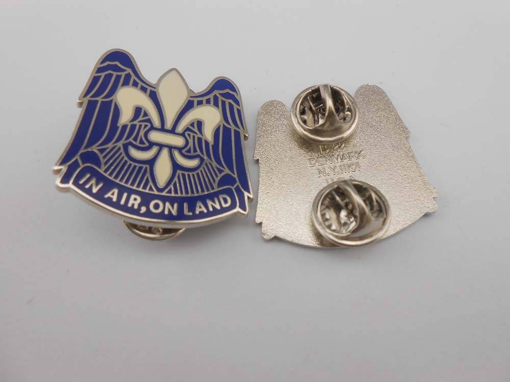 生产金属制品徽章文创产品工厂