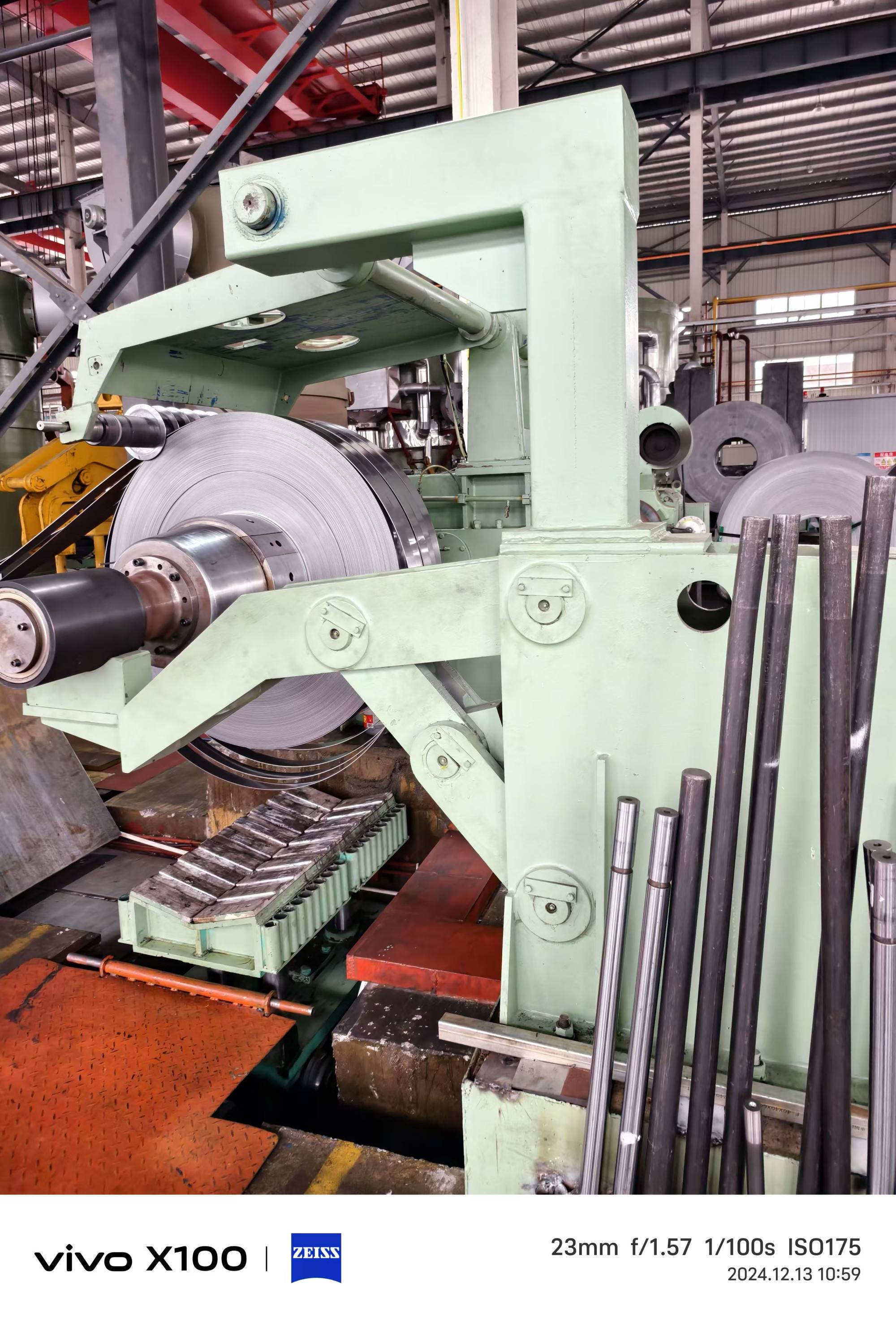 宝钢工具钢68CrNiMo，Cr+Ni+Mo三重合金化，耐磨性提升50%，寿命超越普通工具钢