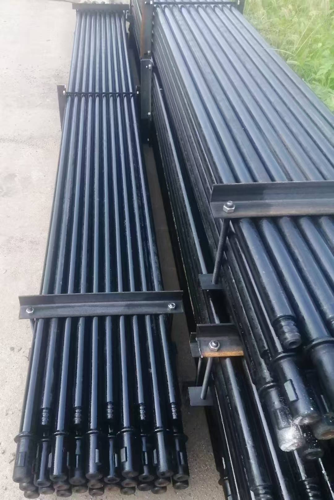 高炉钻杆，厂家供应，物美价廉，欢迎惠顾