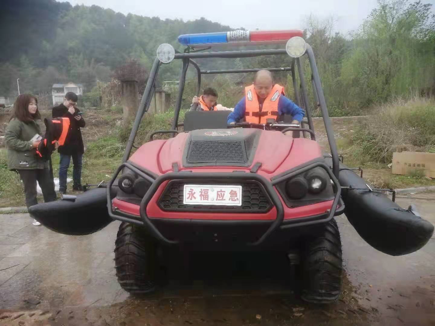 应急救援车：双冷却，58° 接近角，山地救援​