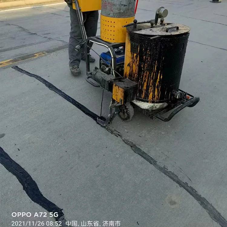 沥青路面 裂缝柏油马路自然缝隙密封胶