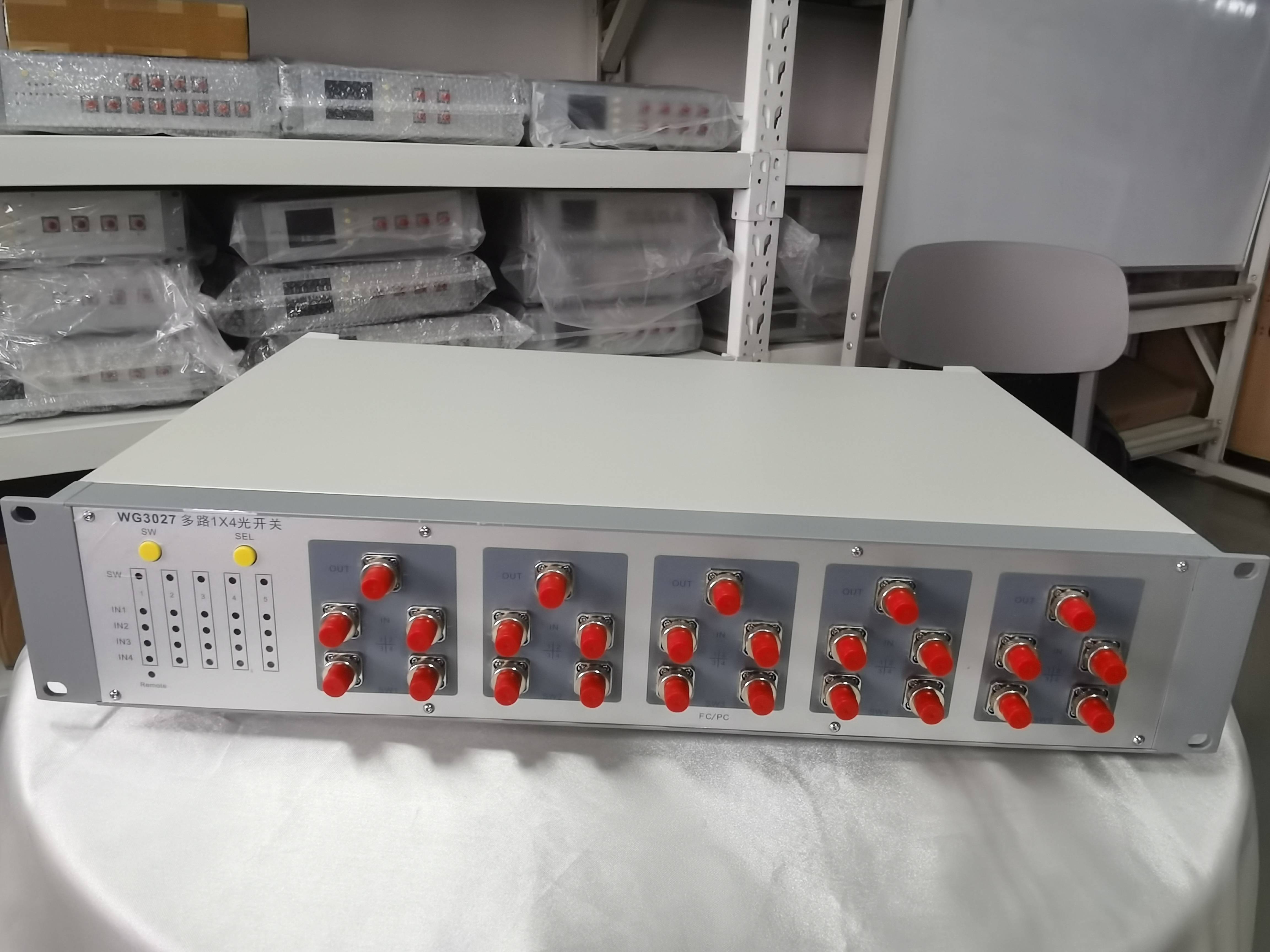 文简电子WG3027 矩阵多通道可程控光开关 2×4光路切换 DWDM 光网络路由切换