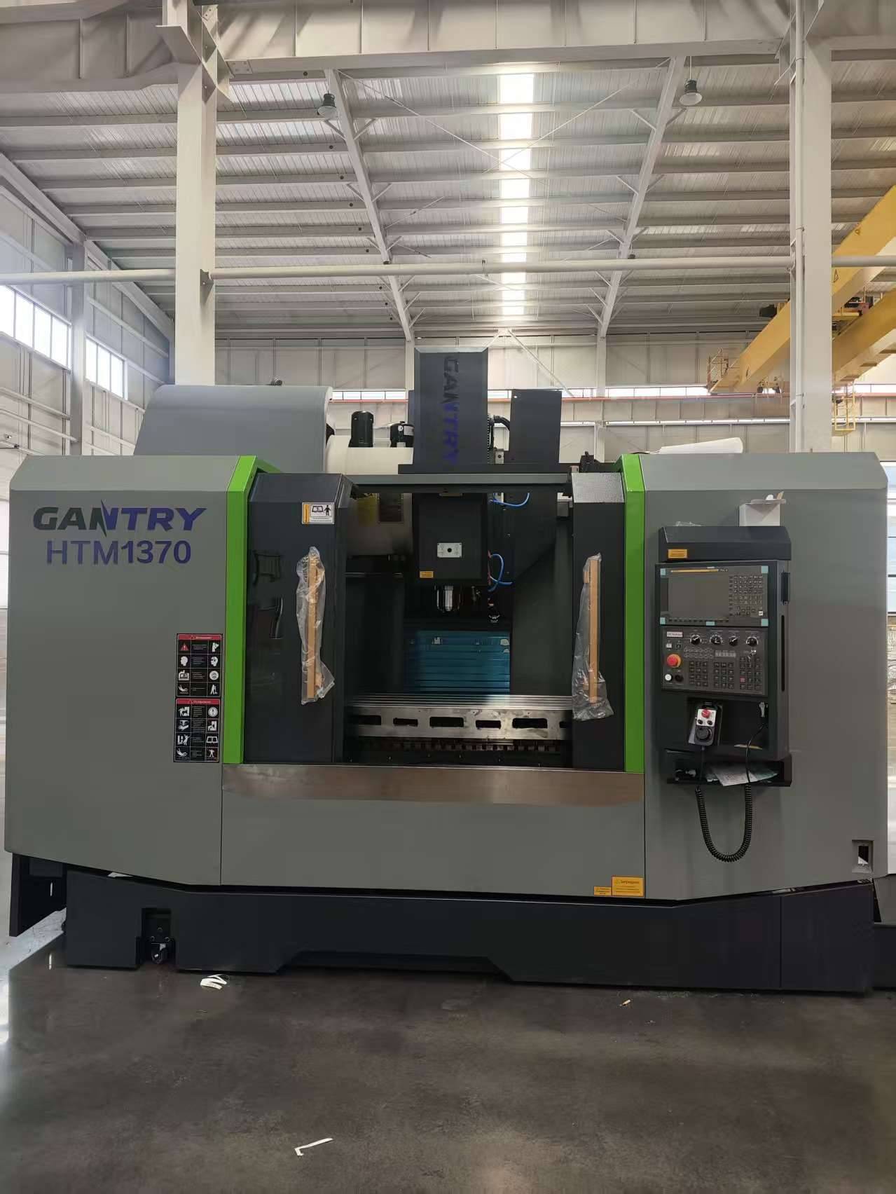 高钢性立式加工中心HTM1370